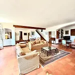 Dom wakacyjny Maison Avec Vue , Piscine Et Jardin Ollioules