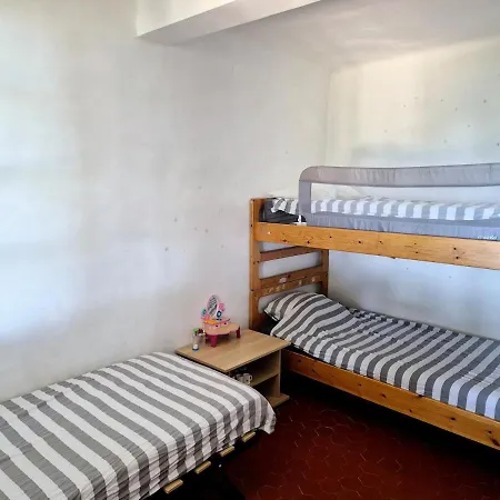 Maison Avec Vue , Piscine Et Jardin Nyaraló *