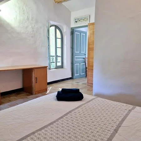 Maison Avec Vue , Piscine Et Jardin Vakantiehuis