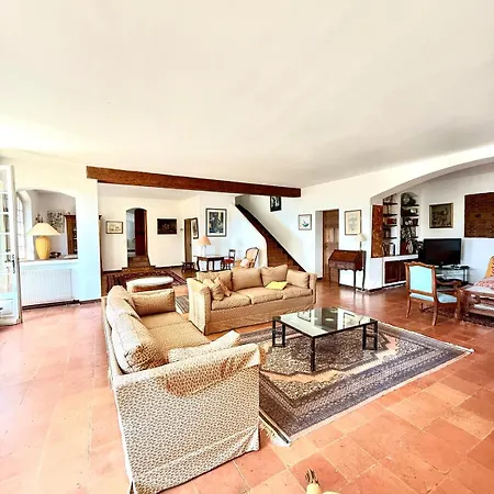 Vakantiehuis Maison Avec Vue , Piscine Et Jardin Ollioules