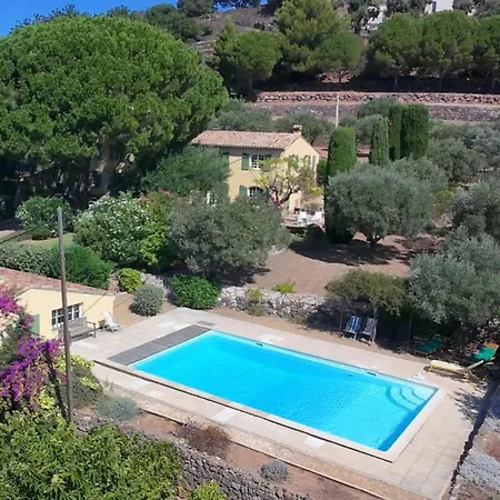 Grande Maison Provencale, Vue Mer Magnifique , Piscine, Jardin D'Oliviers - Climatisation Ete 2027 * Ollioules